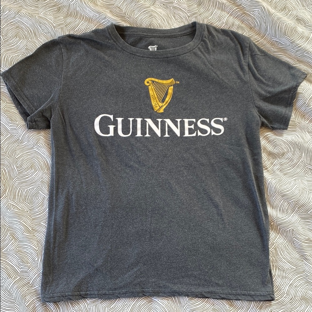 Guinness Women’s Gray T-Shirt